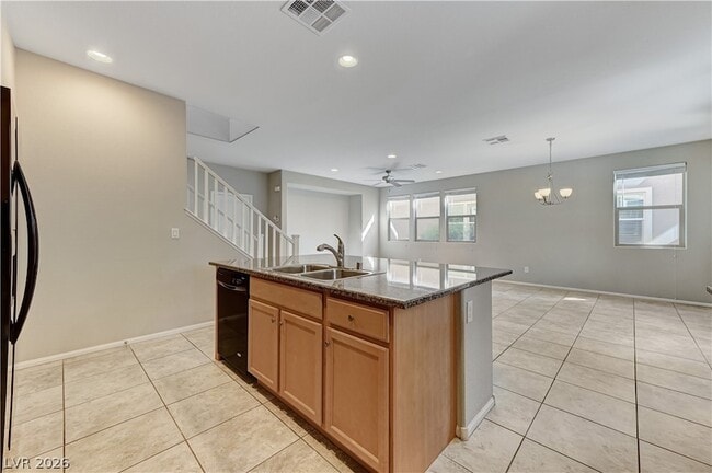 Building Photo - 10679 Country Knoll Way