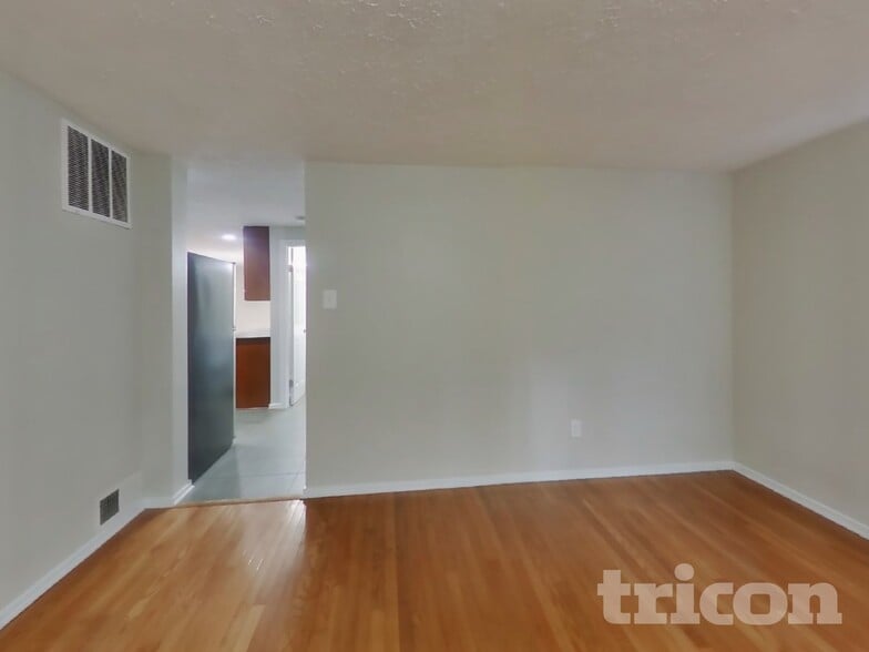 Building Photo - 2241 Old Bailey Ct
