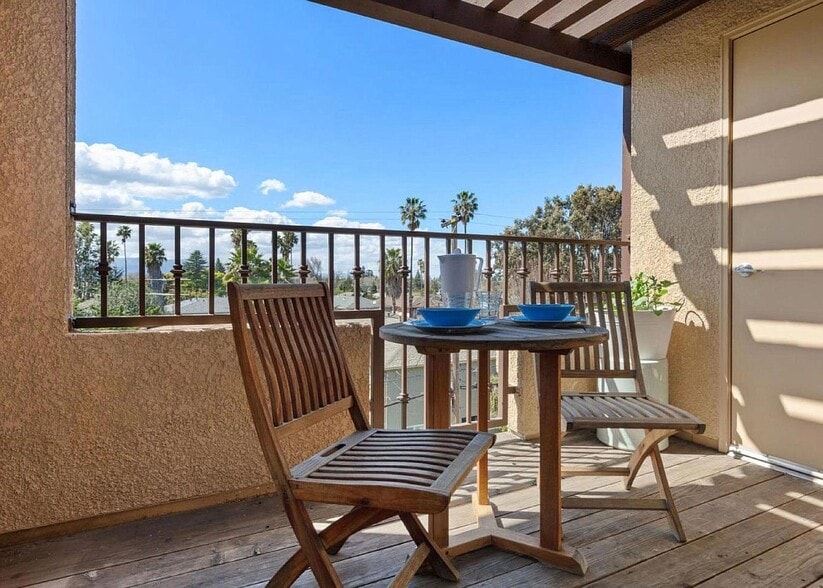 Balcony with storage - 801 S Winchester Blvd