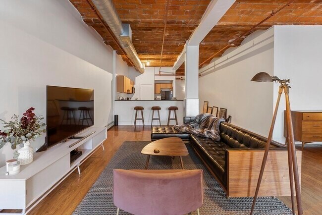 Building Photo - 717 Atlantic Ave