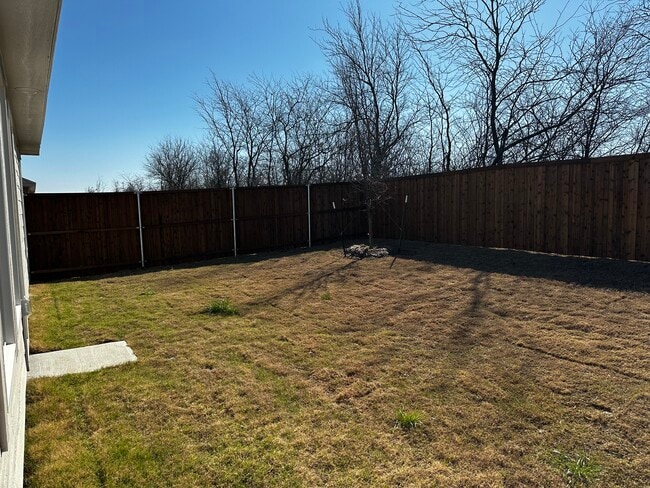 Building Photo - 1620 Elliott Rd