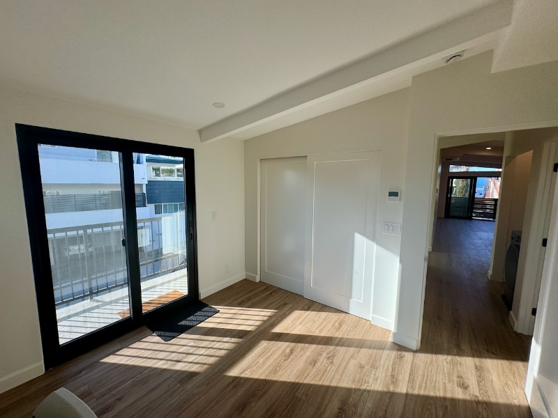 Building Photo - 110 Paseo De La Concha