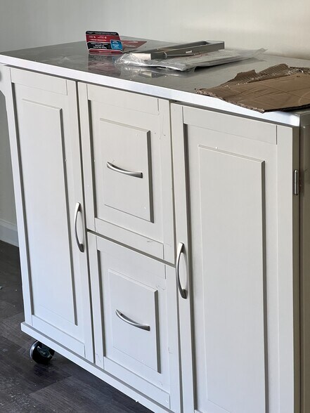 Building Photo - 4518 Clay St NE