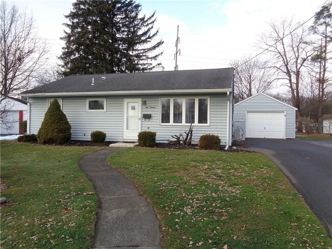 Building Photo - 113 William Ln