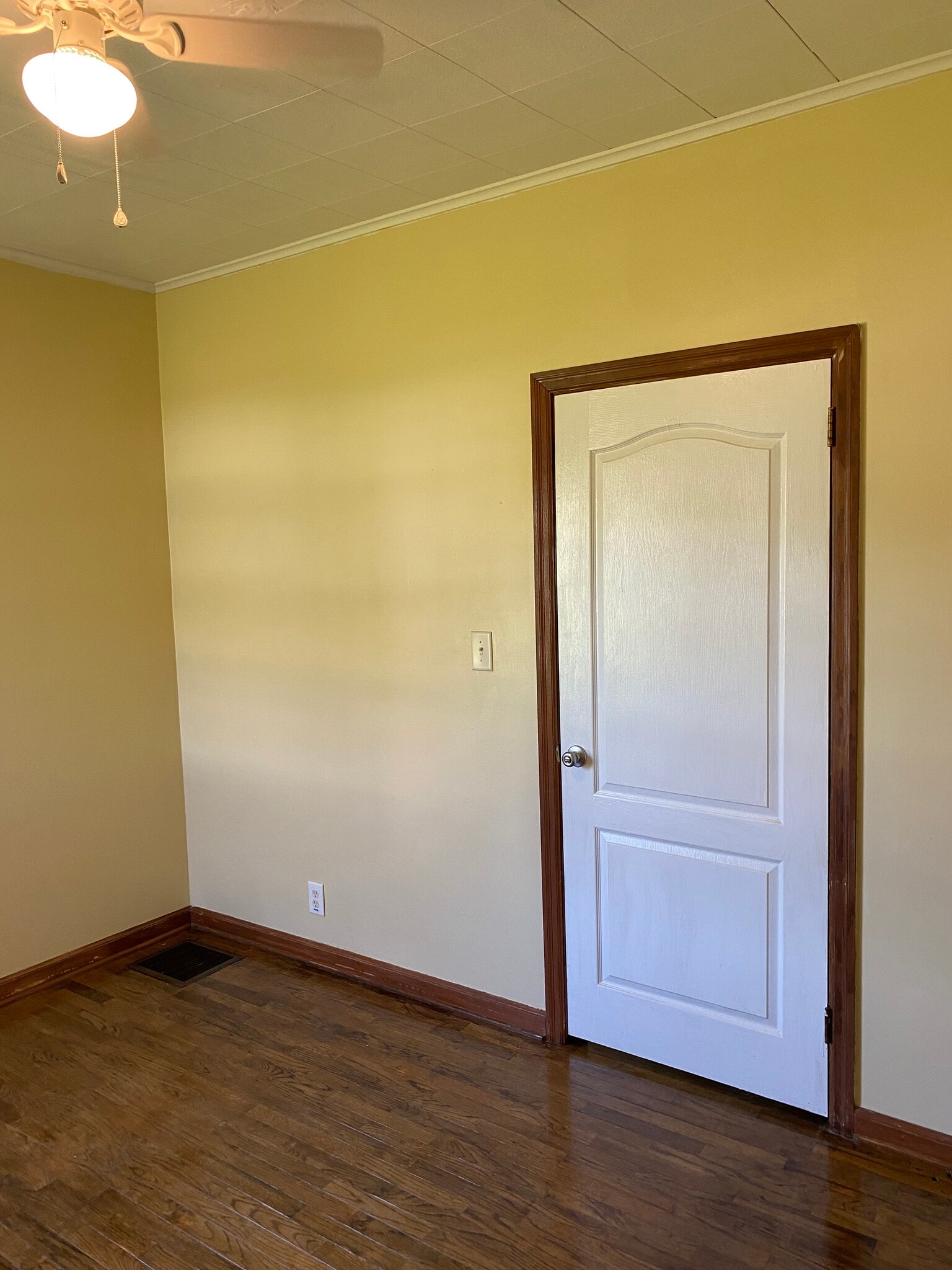 Bedroom 3 - 97 Cromley St