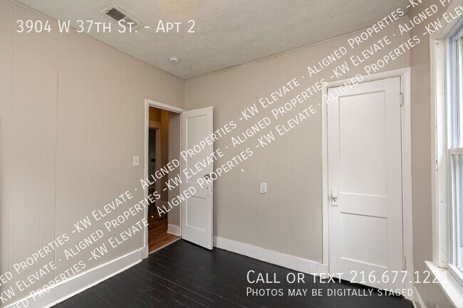 Building Photo - 3904 W 37th St