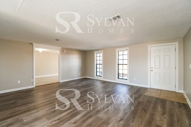 Building Photo - Rest. Relax. Recharge. Home awaits!