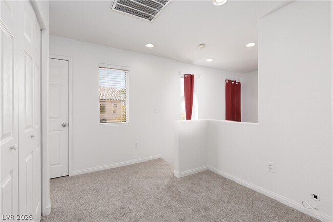 Building Photo - 3829 Bayamon St