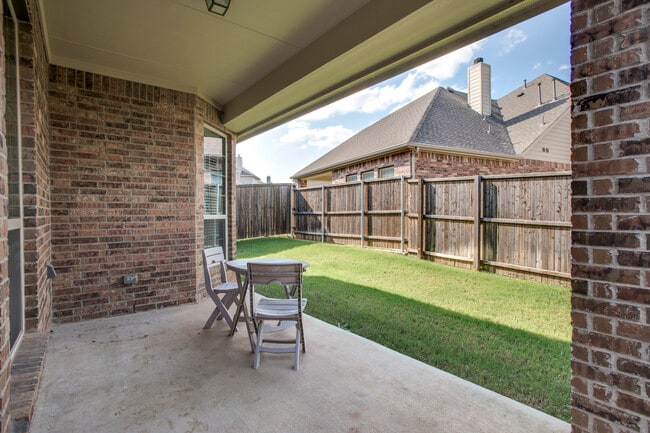 Building Photo - 313 Sir Brine Dr