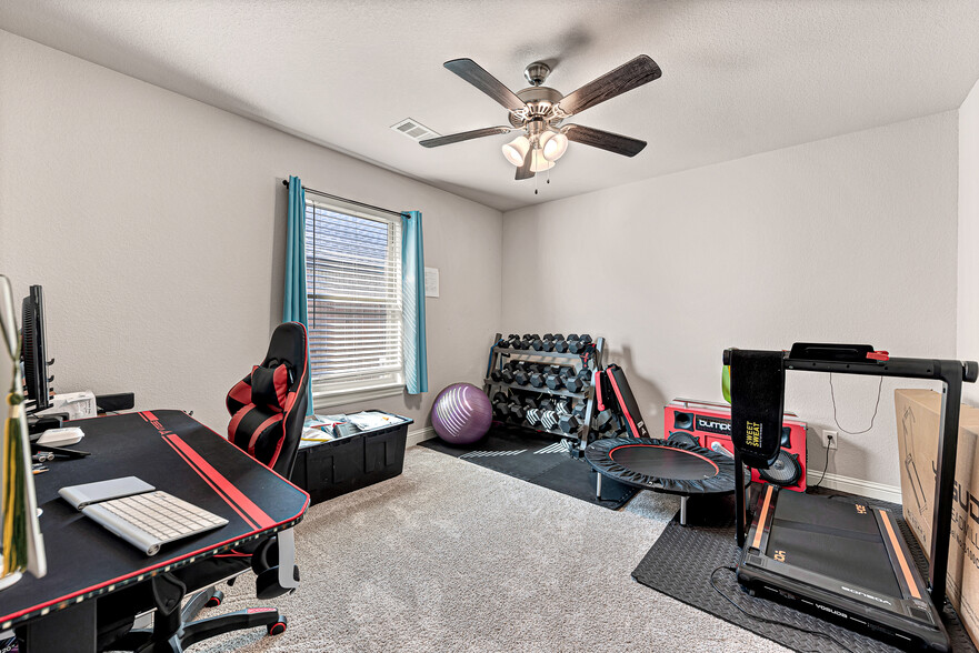 3rd bedroom - 1871 Sunrise Cir