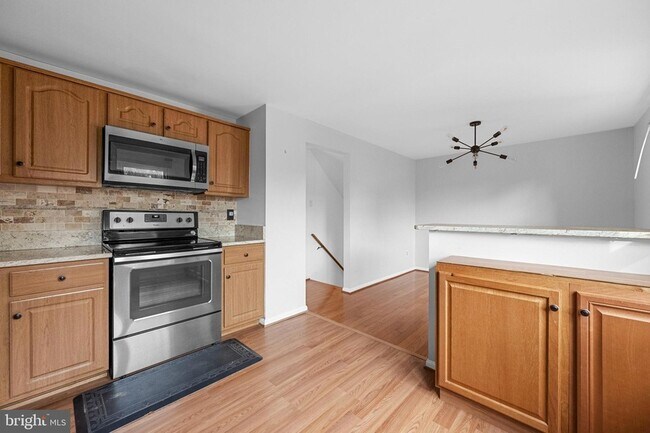 Building Photo - 9071 Loreleigh Way