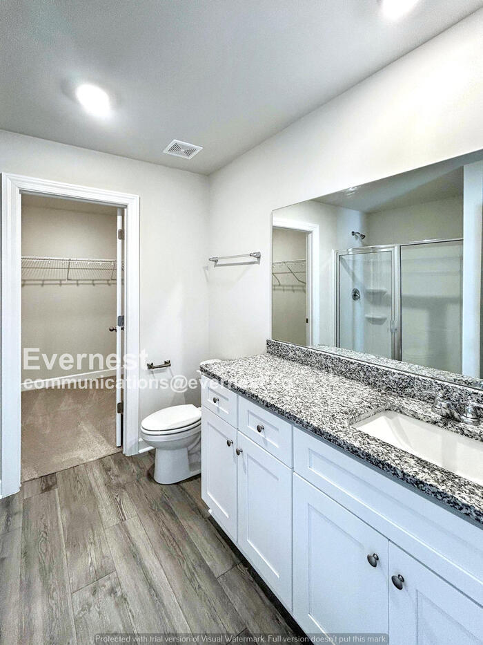 Building Photo - 2312 Valverde Wy