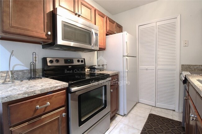 Building Photo - 4320 S Kirkman Rd