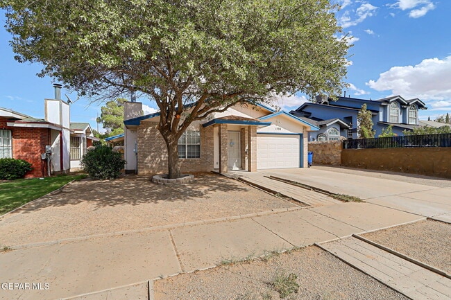Building Photo - 1724 Gambel Quail Dr