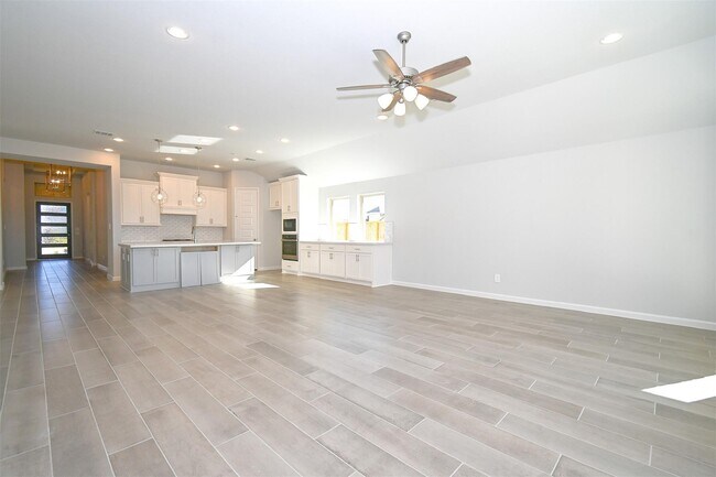 Building Photo - 26111 Polaris Rise Ln