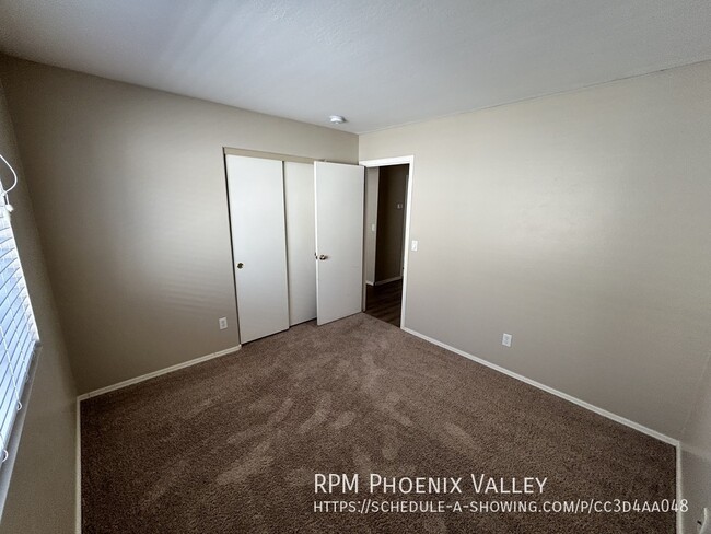 Building Photo - 3/2 El Mirage Home W/ Custom Tan Paint Thr...