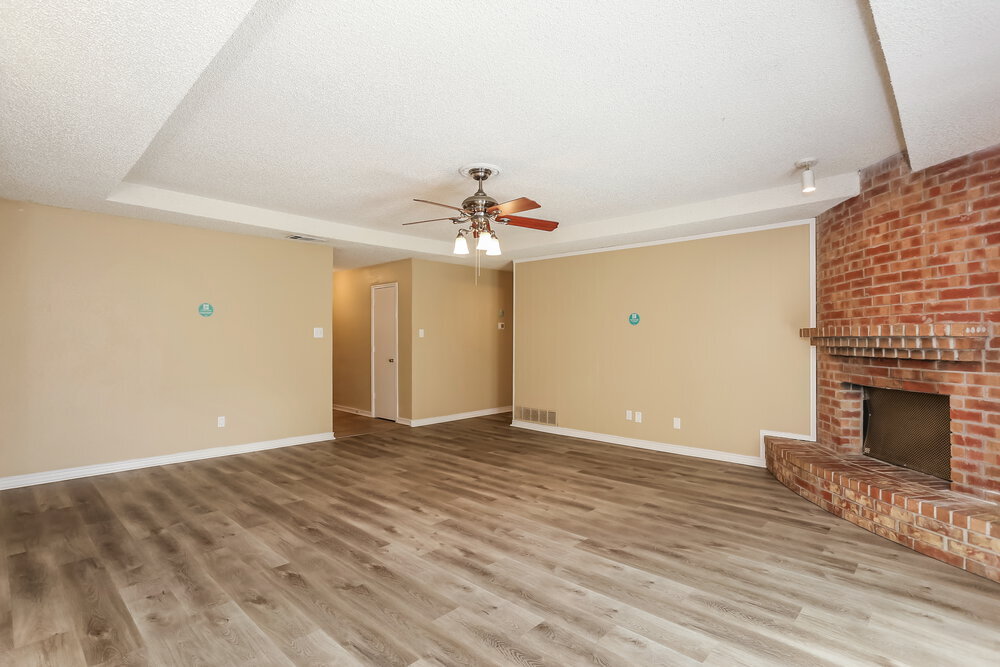Building Photo - 6306 Twin Maple Ct