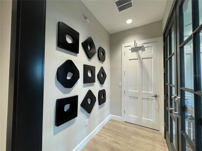 Building Photo - 36544 Smithfield Ln