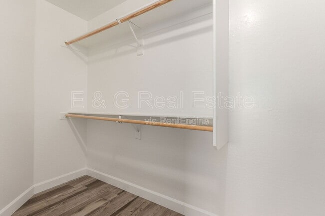 Building Photo - 15820 W Monroe St