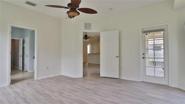 Building Photo - 16319 Bridgeglade Ln