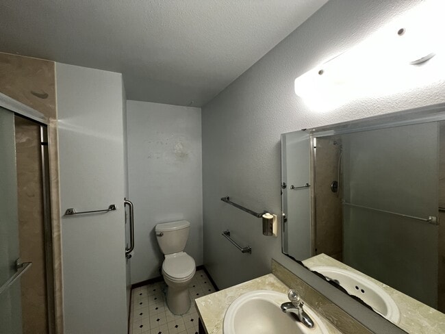 Building Photo - 88494 Ellmaker Rd