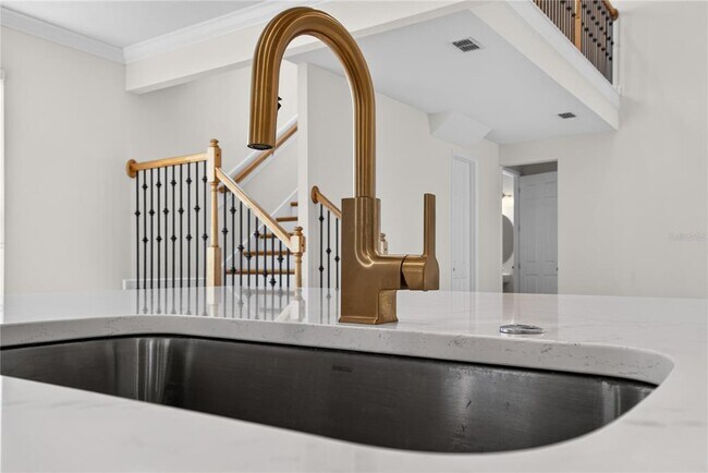 Building Photo - 15382 Arcadia Blf Lp