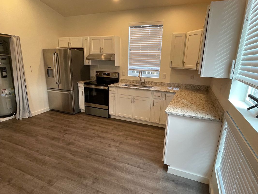 Building Photo - 5938 Danials Loop SE