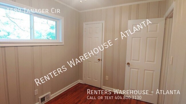 Building Photo - 1589 Tanager Cir