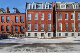 Building Photo - 2205 S 11th St