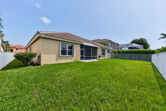 Building Photo - 12325 Cascades Pointe Dr