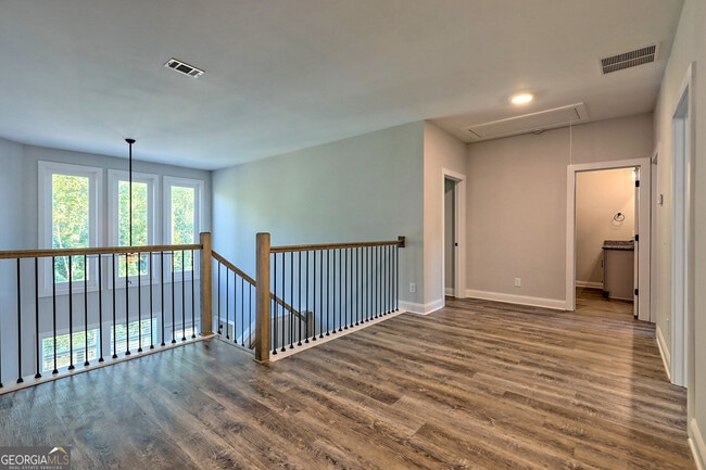 Building Photo - 18 Living Waters Wy