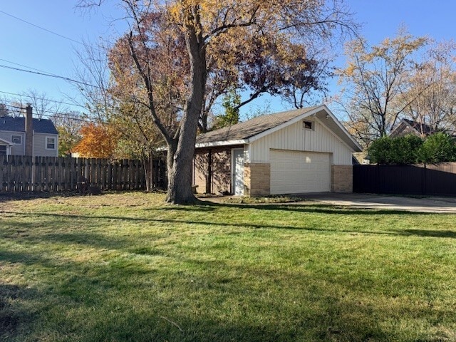 Building Photo - 363 Maple St