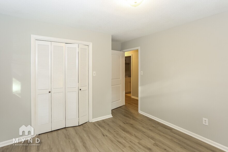 Building Photo - 139 Edgeway Rd