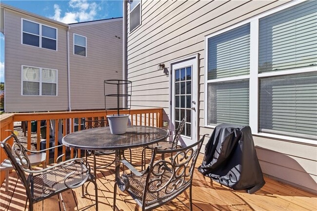 Building Photo - 6092 Indian Wood Cir