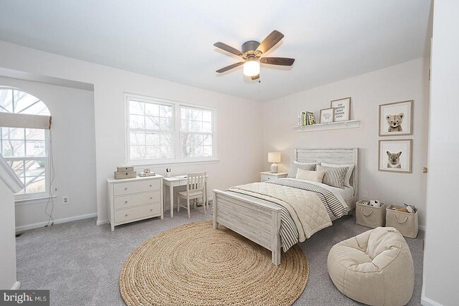 Building Photo - 26 Rampart Dr