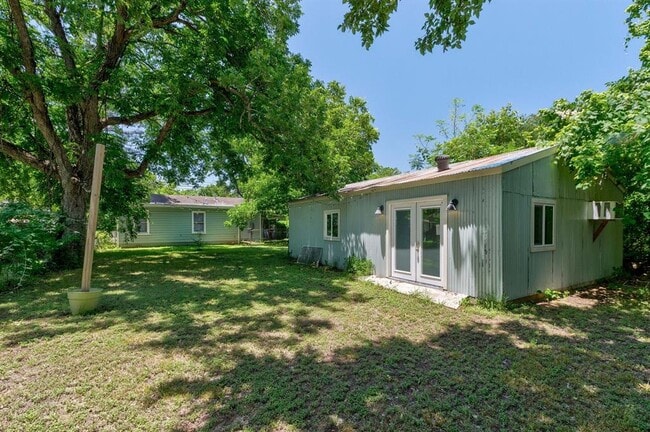 Building Photo - 5406 Bolm Rd