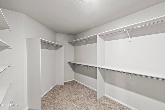 Building Photo - 12352 Stansbury Dr