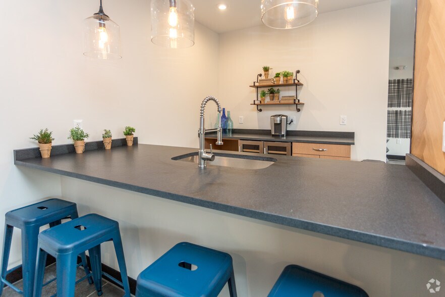 Battery Park Lofts Apartments Cleveland Oh Apartment Finder