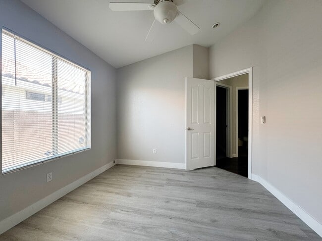 Building Photo - 9358 W Snow Flower Ave