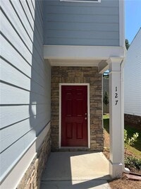 Building Photo - 127 Berry Dr