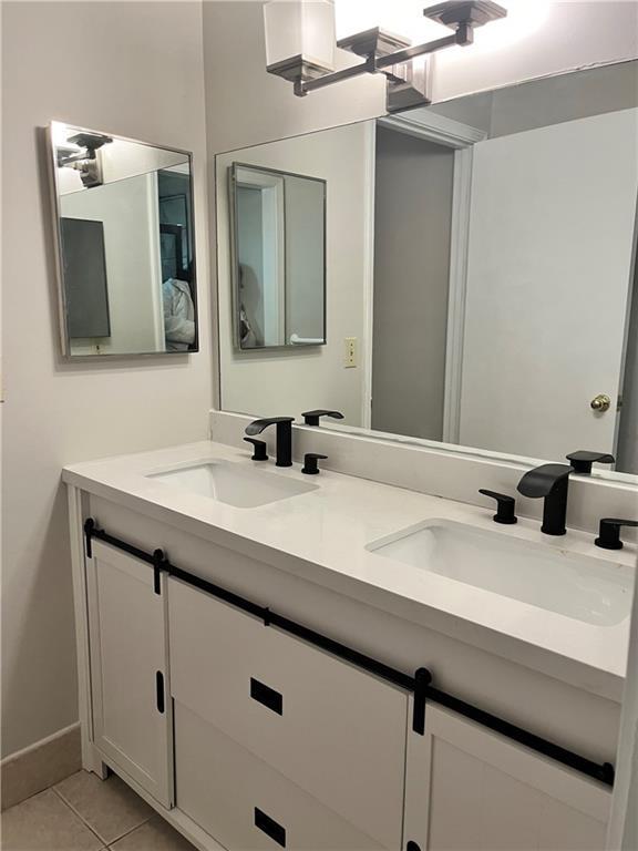 Building Photo - 40 Glenald Way NW