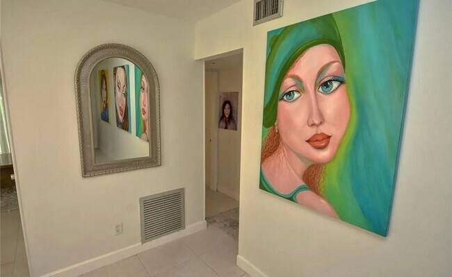 Building Photo - 1225 NW 21st St