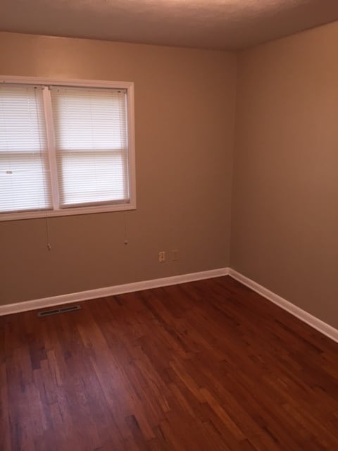Building Photo - 2036 S Fairway Ave