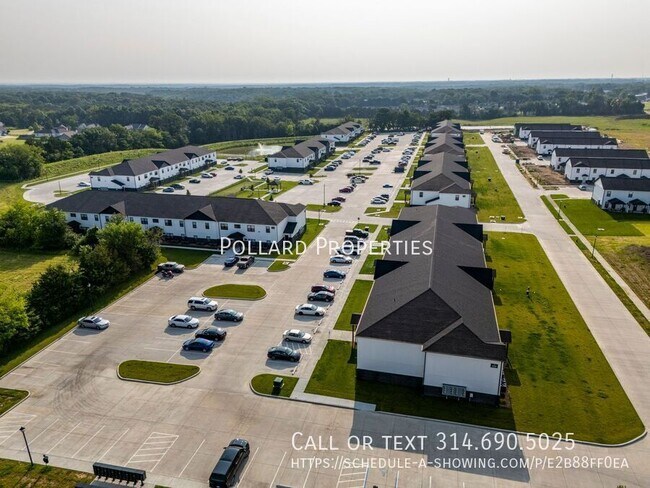 Building Photo - 803 Parkview Dr