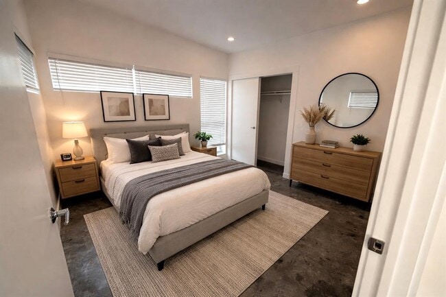 Building Photo - 1163 Perry Rd