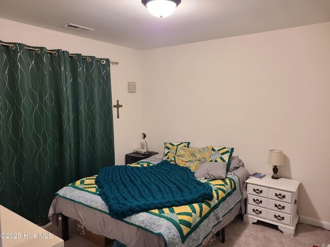Building Photo - 600 Osprey Landing Dr