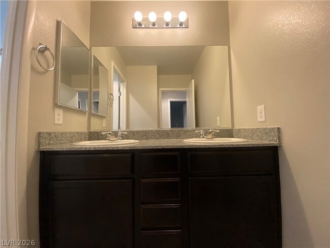 Building Photo - 3904 Juanita May Ave