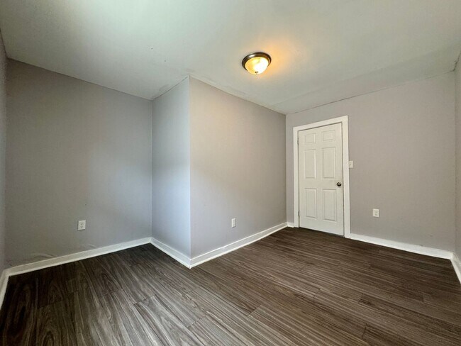 Building Photo - 3805 Alton Park Blvd