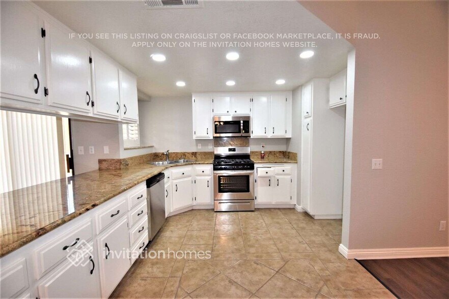 Building Photo - 5973 Maybelle St