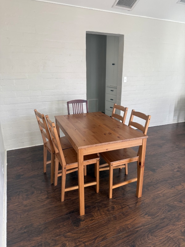 Building Photo - 445/2 E Alisal St